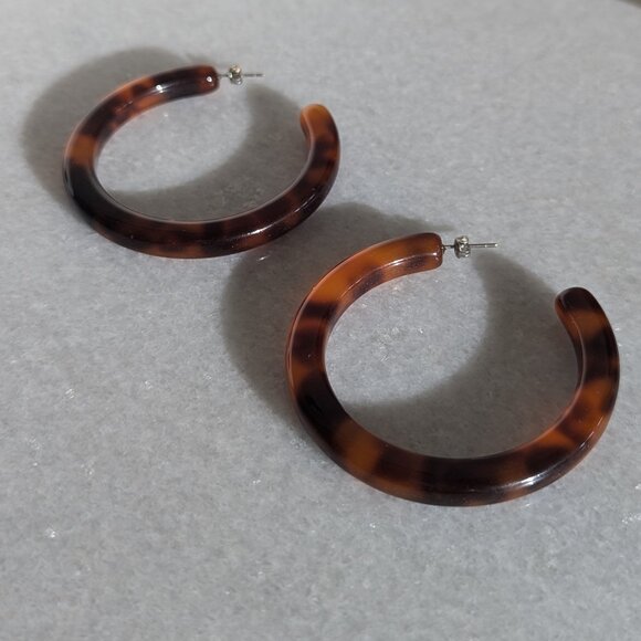 NWT! Machete Bold Hoops in Classic Tortoise - Picture 4 of 6